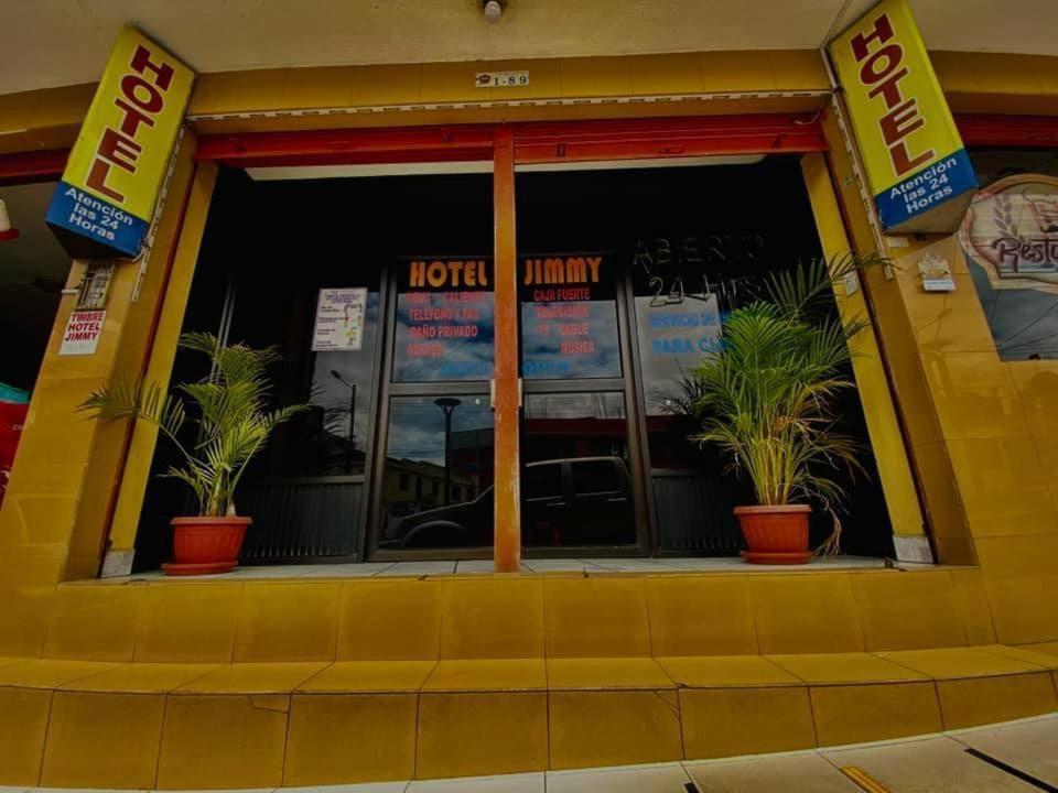 Hotel Jimmy Latacunga 拉塔昆加 外观 照片