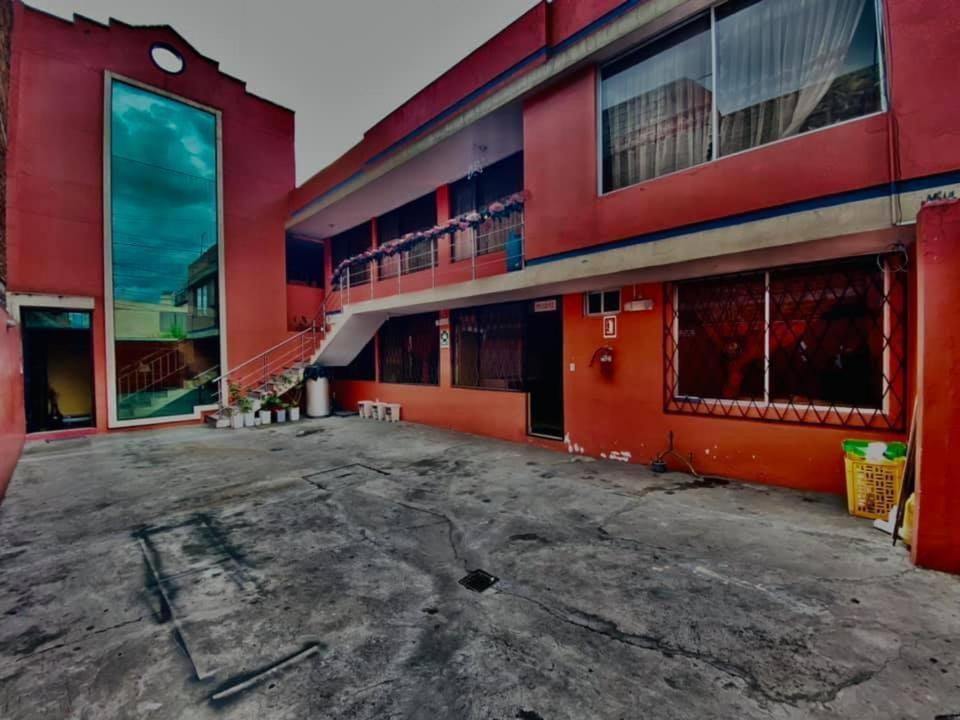 Hotel Jimmy Latacunga 拉塔昆加 外观 照片